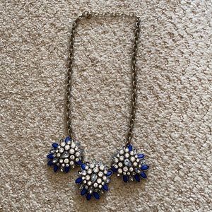 Statement necklace